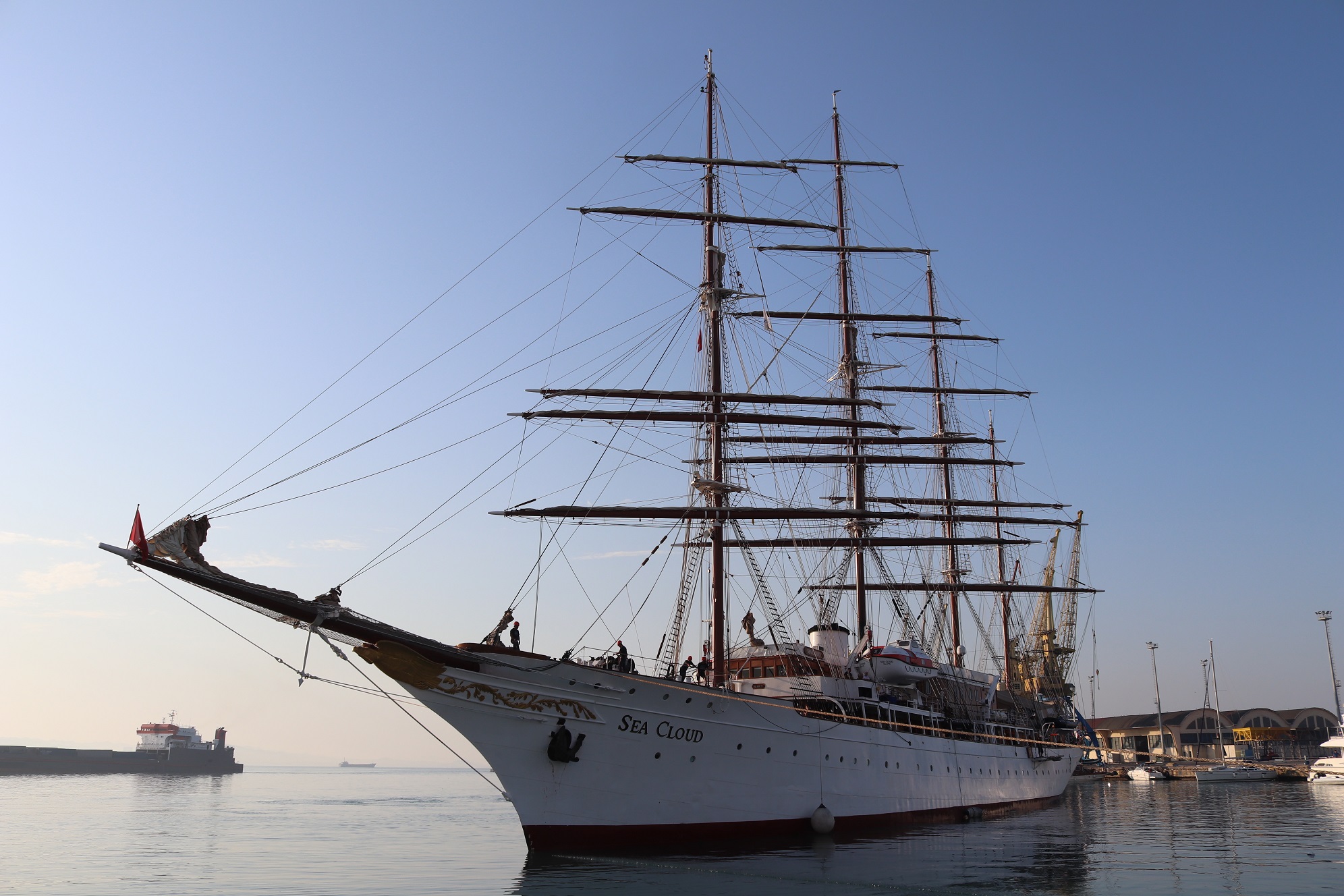 Veliera turistike “Sea Cloud” për të tretën herë në Durrës (FOTO)