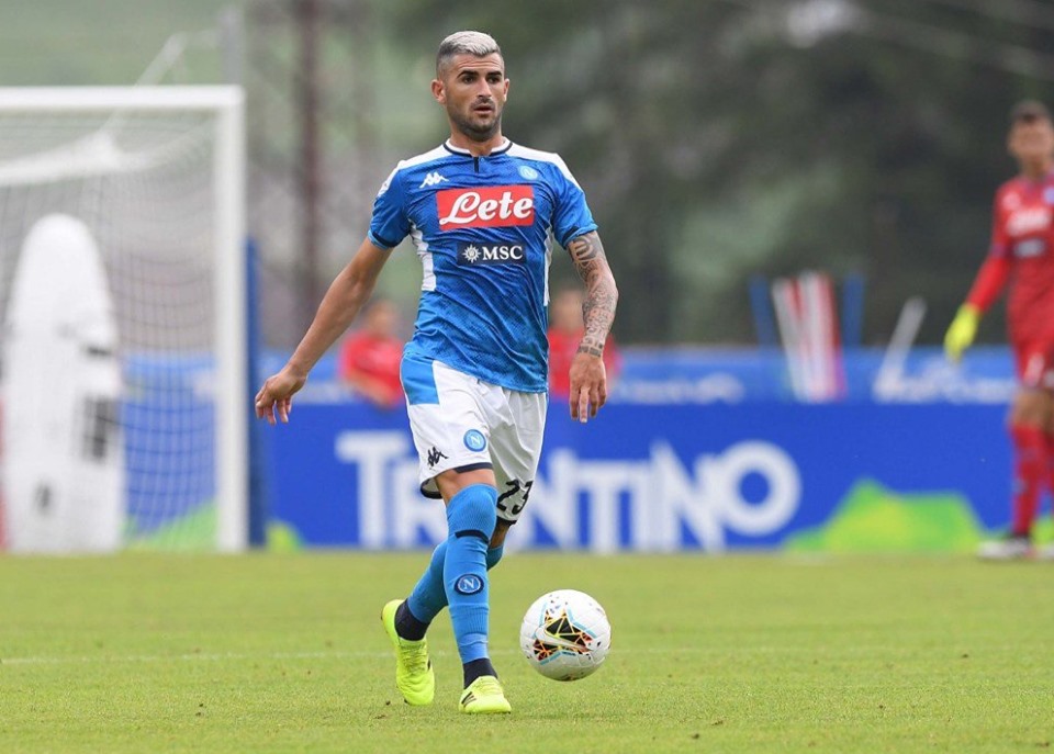 Situatë e çuditshme me Hysajn, Napoli bllokon mbrojtësin shqiptar