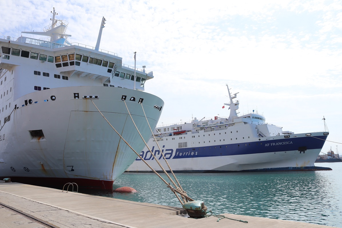 Durrës, mbi 367 mijë udhëtarë me tragete në 7 muaj, 2 % më shumë se në 2018