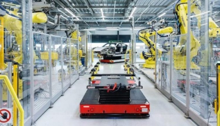 &#8220;Porsche&#8221; nis prodhimin e makinave elektrike, 30.000 porosi tashmë të mbërritura
