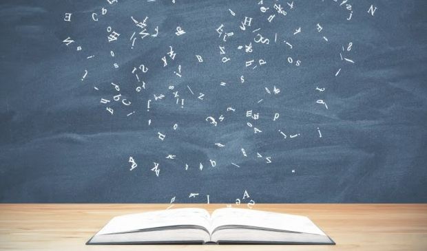 Sot promovohet fjalori i parë online shqip-serbisht-shqip