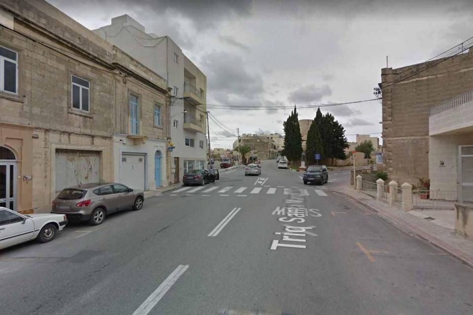 Bie nga 1.5 metra lartësi duke punuar, plagoset rëndë shqiptari në Maltë