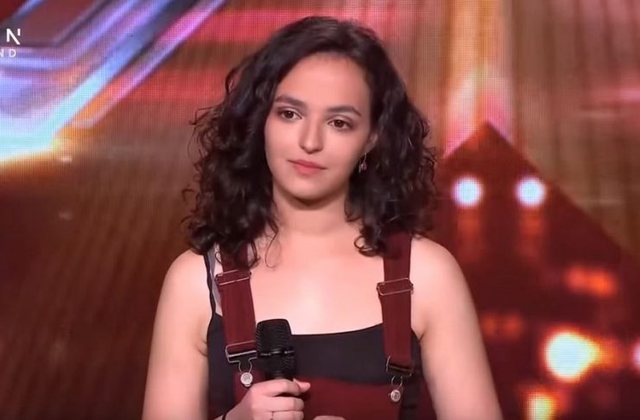 Shqiptarja mahnit jurinë greke në “X Factor”, merr 4 “Po” dhe komplimente pafund