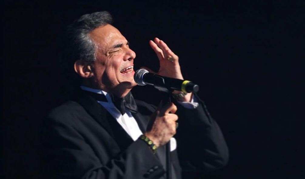 Ndahet nga jeta “Princi i Këngës”