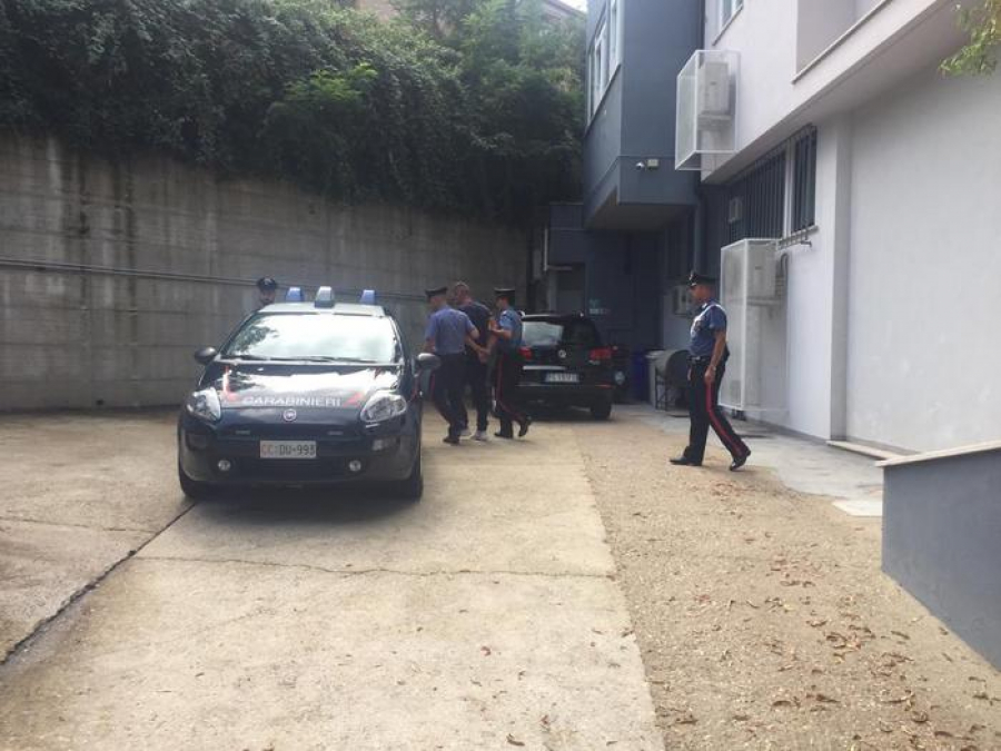 Qëlloi 12 herë me thikë 33-vjeçaren, ja kush është shqiptari i arrestuar