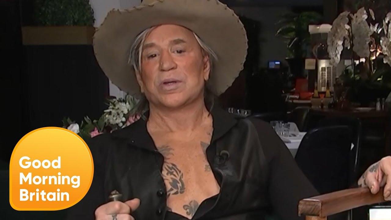 Aktori i njohur shfaqet i transformuar (FOTO)