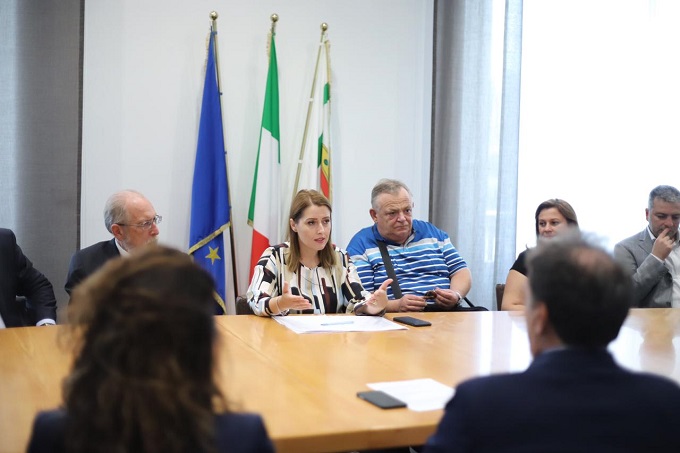 Manastirliu: Marrëveshje me Poliklinikën e Barit për trajtimin e pacientëve me sëmundje të rralla