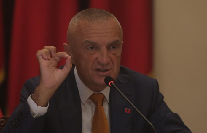 “Presidentin e keni nga vendi i rakisë, s’i trembem as shampanjës”, Meta flet për negociatat