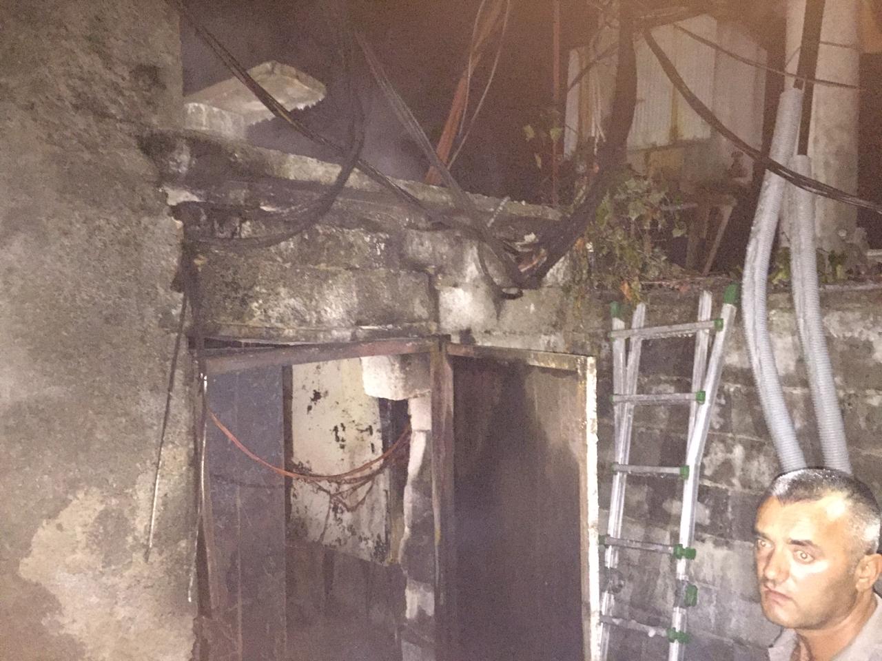 Përfshihet nga zjarri një kabinë elektrike në Fushë-Krujë, 500 familje pa energji