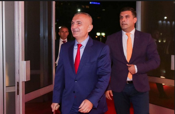 Raporti i Komisionit të Venecias, reagon Presidenca: Zero shkelje të Kushtetutës!