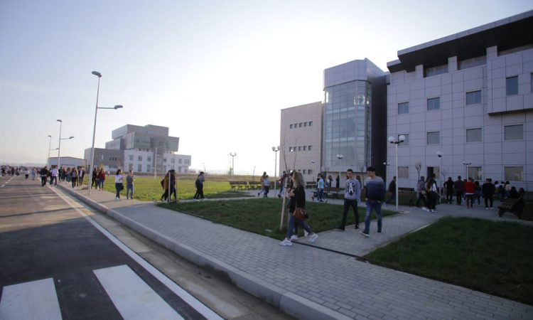 Raundi i dytë për maturantët/ Procedurat e aplikimit dhe regjistrimit në IAL