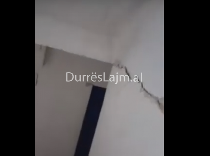 Durrës, pallati i krisur nga tërmeti, qytetarja: Ka dëmtime të shumta, kemi frikë! (VIDEO)