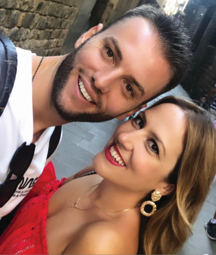 “Ja një rast kur kulla Eiffel është inferiore”, si i përgjigjet Arbana komentit të Eduartit (FOTO)