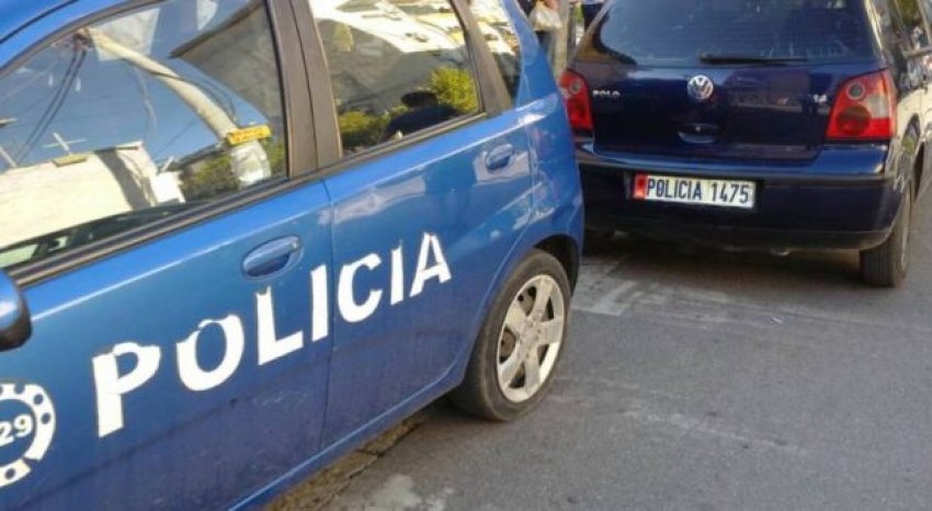 Qëlloi me çekiç shitësen që të blinte pa lekë, policia jep detajet e ngjarjes