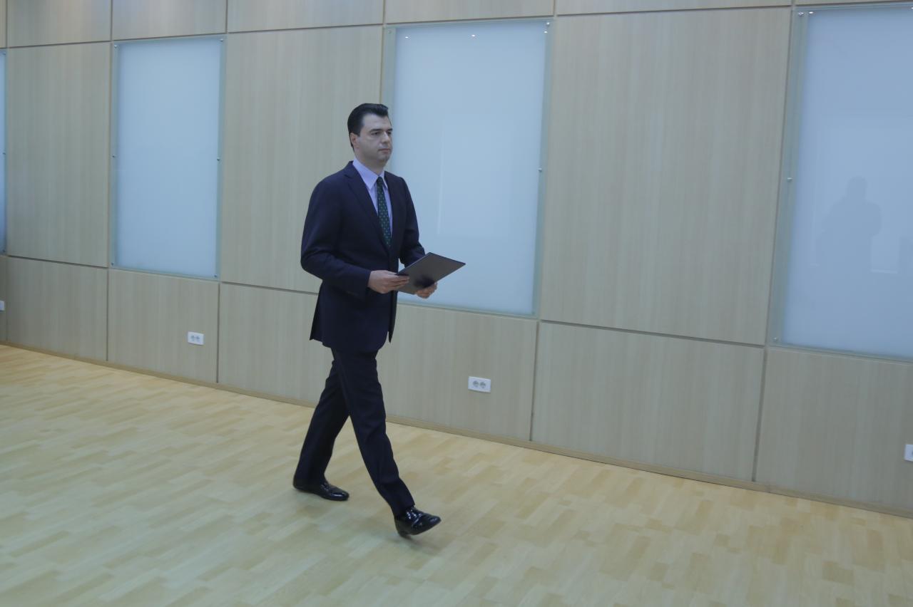 Dorëheqja e Bogdanit, Basha emëron sekretarin e ri të Marrëdhënieve me Jashtë në PD