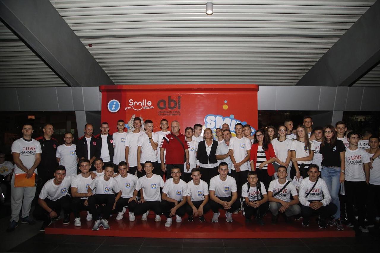 Bashkia Durrës i bashkohet eventit të lojërave rinore ANIMUS, sportistët durrsakë nisen në Itali