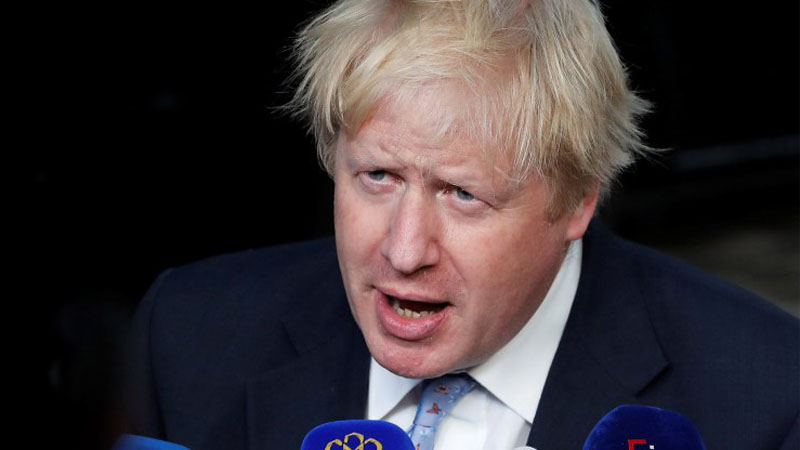 Johnson kërcënon me lista deputetët anti-Brexit