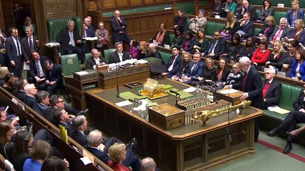 Parlamenti britanik ndalon Brexit pa marrëveshje