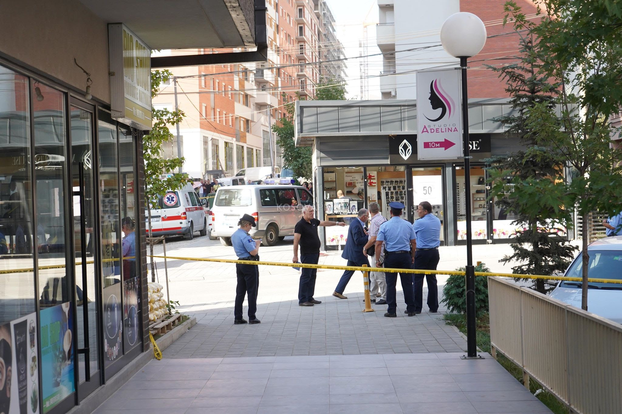 Masakra me armë në mes të ditës, shkon në 2 numri i viktimave