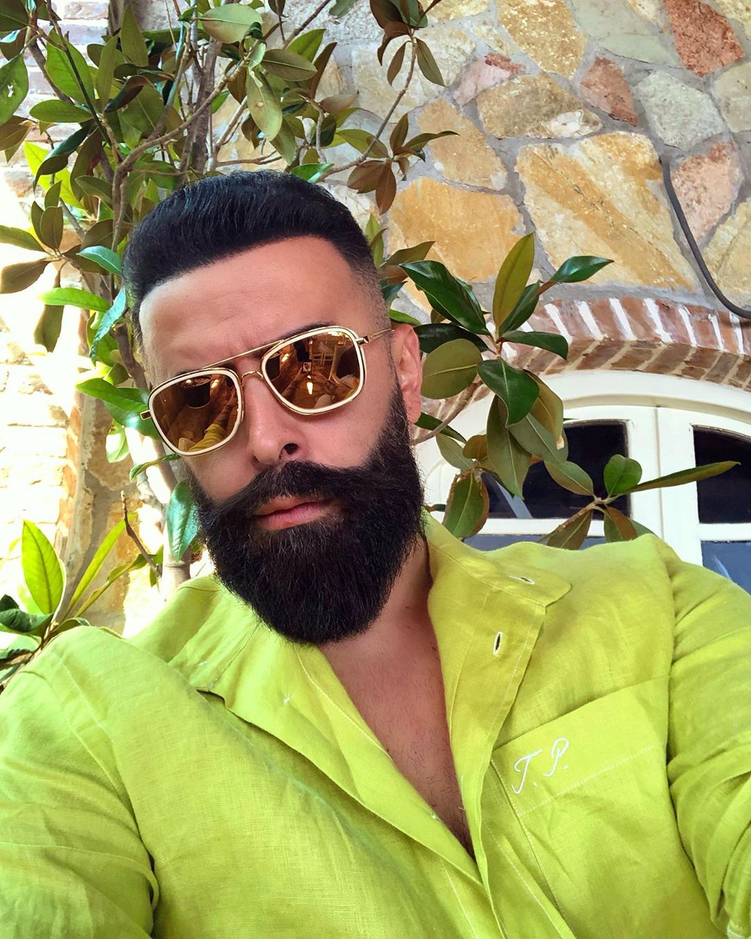 Getoari ndryshon look, asnjëherë nuk e kemi parë kështu (FOTO)