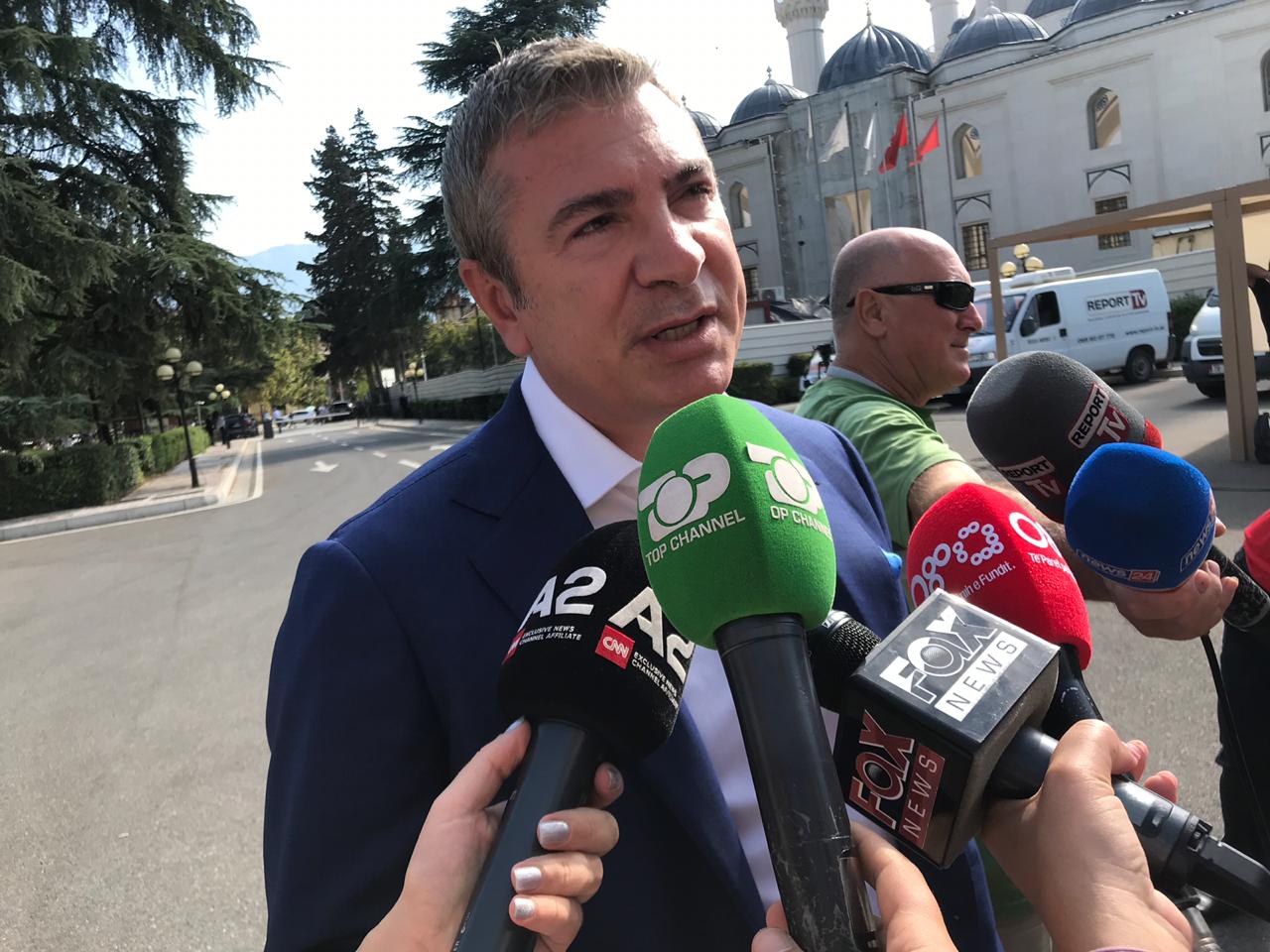 Gjiknuri: Gati të largohem nga Komisioni i Reformës