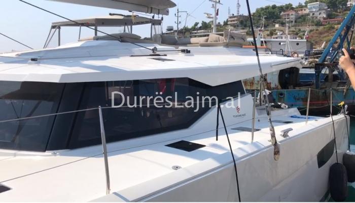 Misteri me jahtin luksoz të braktisur, nisin hetimet për ngjarjen