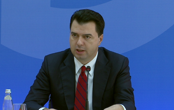 “Rama po bën prapë dasmë pa nuse”, Basha: Negociatat hapen pas plotësimit të 9 kushteve