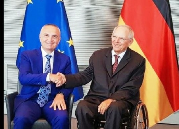 Gjermania “PO” negociatave, Meta: Urgjent të punohet për zgjidhjen e shpejtë të krizës