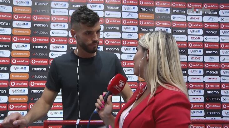 Mungonte në autobus, Reja kthehet dhe merr Gjasulën nga intervista