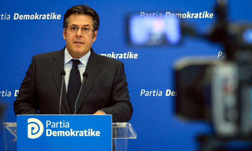 Paloka: Tao, duhej të ishte sot në qeli, por i tregon Kushtetutën, Presidentit të Republikës