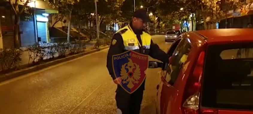 Të dehur dhe pa patentë, 22 shoferë të arrestuar dhe mbi 4 mijë gjoba vetëm në fundjavë (VIDEO)