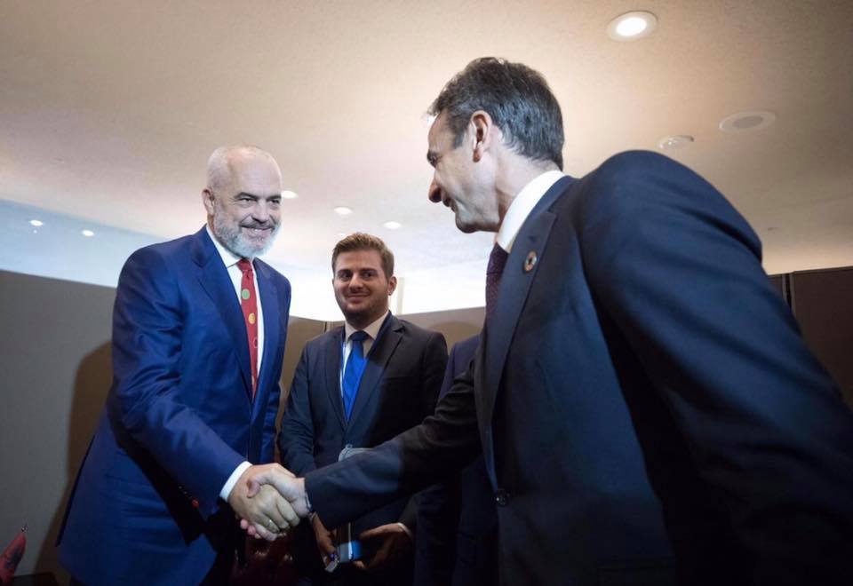 Rama takon kryeministrin grek Mitsotakis ne OKB (FOTO)