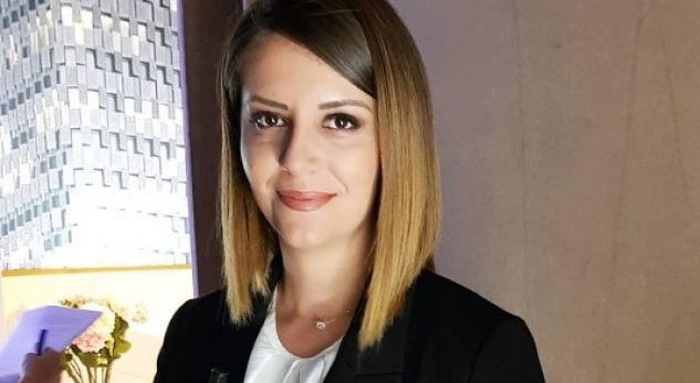 “Kur do e sjellësh në shtëpi?”, Rosela Gjylbegu i përgjigjet publikisht së ëmës