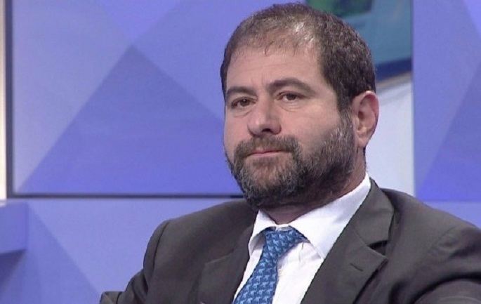 “Rama ka ngrënë shumë peshq aty!” Shkullaku flet për prishjen e restorant “Panorma”