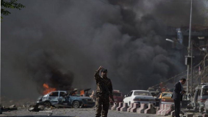 Sulm kamikaz gjatë tubimit të presidentit, 24 të vdekur dhe 31 të plagosur