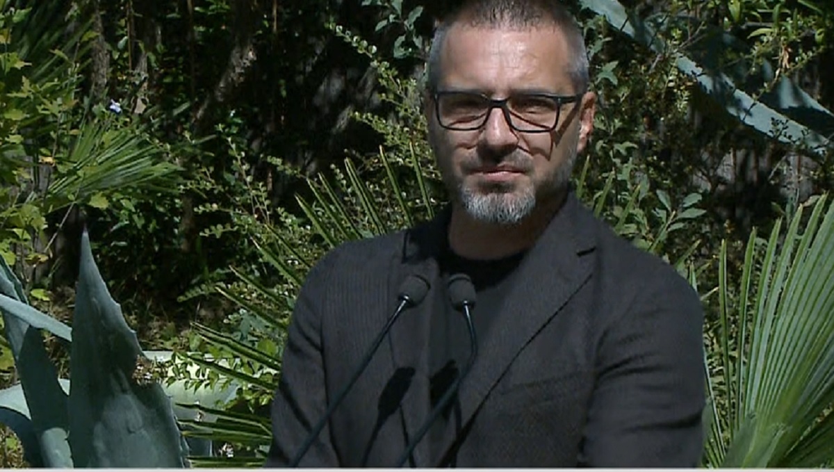 Saimir Tahiri LIVE: Radha e servilëve dhe shushunjave shtohen e shtohen