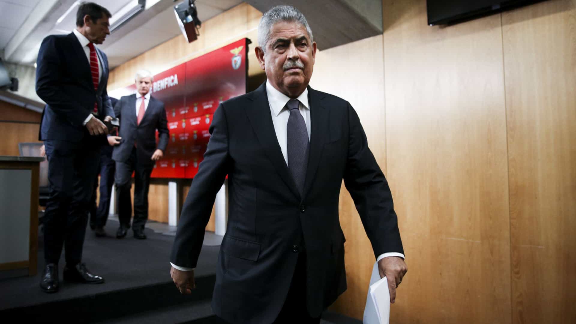 Tension te Benfica, presidenti kap për fyti bashkëpunëtorin