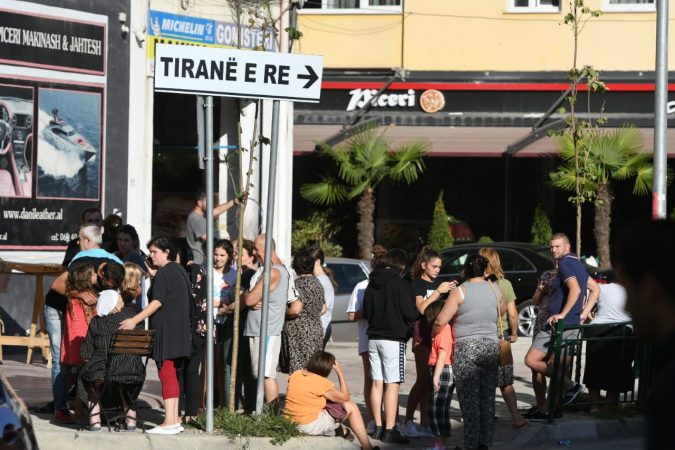 Tërmetet/ Ngrihen 6 pika emergjence në Tiranë