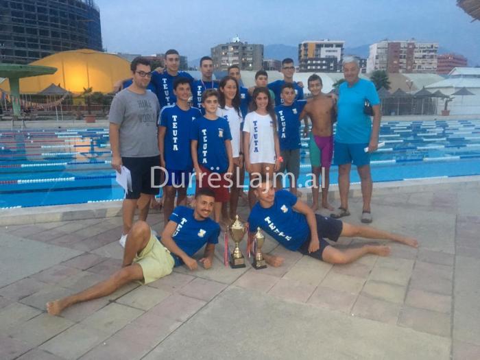 Teuta fiton Kupën e Republikës në not! Adoleshenti durrsak Kadiu notari më i mirë (FOTO)