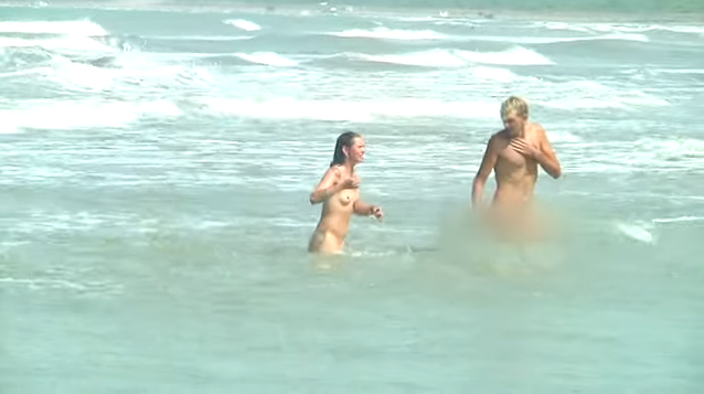 Orgji, drogë dhe plazh nudo në mes të ditës, në Vilë Bashtovë bëhet nami! (VIDEO)