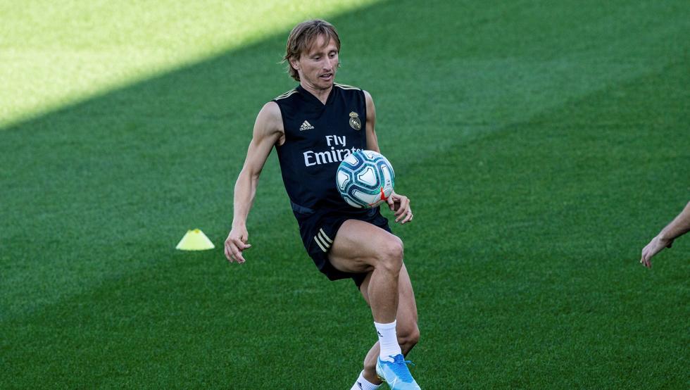Zidane në telashe, i mungon edhe Luka Modric