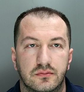 Policia britanike iu dërgon mesazh 2 mijë klientëve të bandës shqiptare të drogës