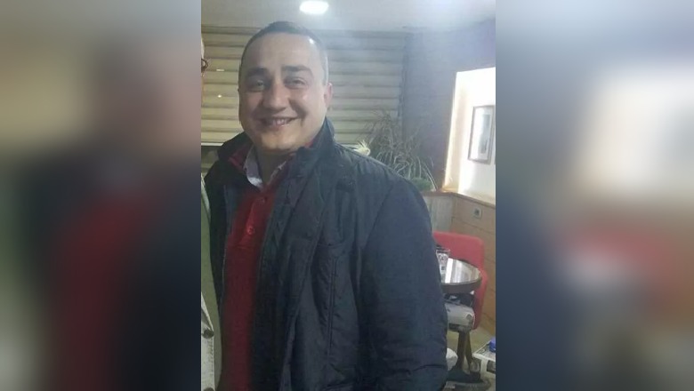 I kërkoi favore seksuale studentes, pedagogu Denis Himçi lihet në burg