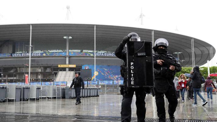 30 mijë turq “pushtojnë” Parisin, forca shtesë sigurie për Francë-Turqi