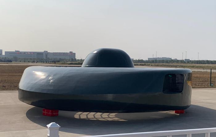 Nuk është ufo, por një &#8220;superpeshkaqen&#8221; kinez