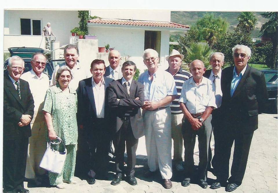 Përulje dhe përkulje ndaj qytetarisë durrsake