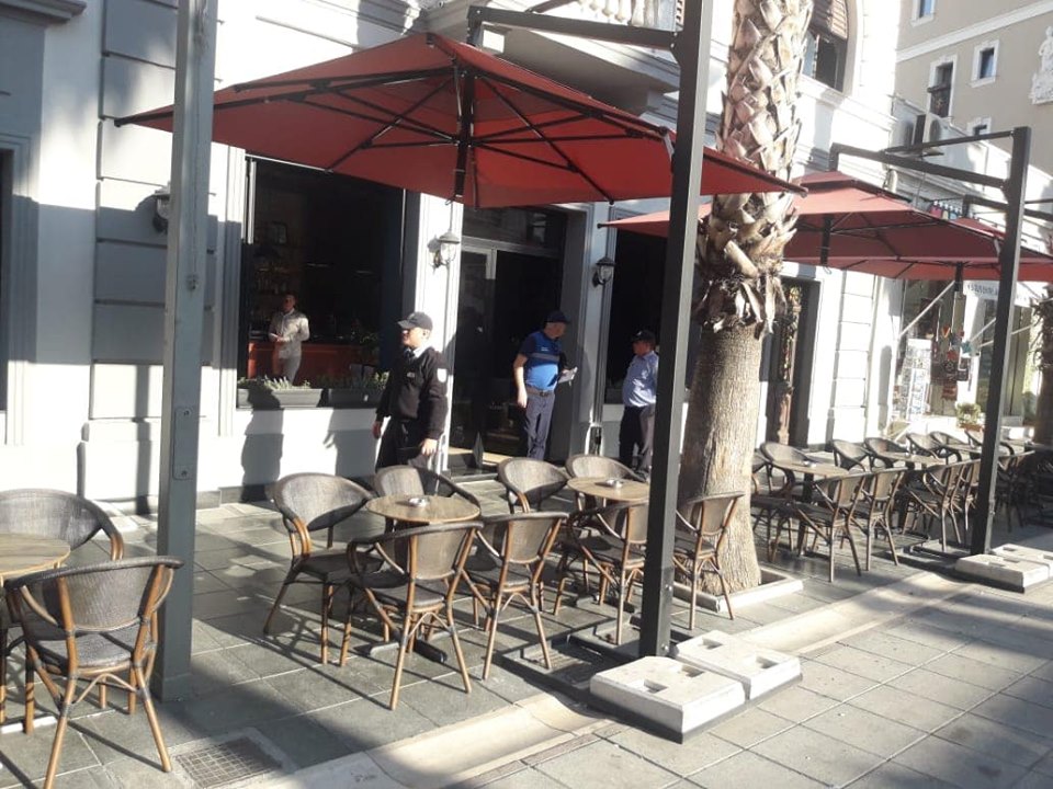 Bashkia aksion për lirimin e hapësirave publike në Durrës, Sako: Qytetarët meritojnë të lëvizin me dinjitet në rrugët tona