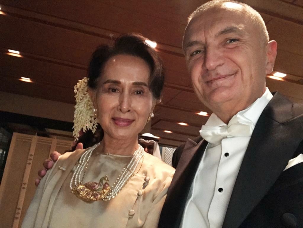 Meta takon Nobelisten e Paqes: Frymëzim për demokraci!