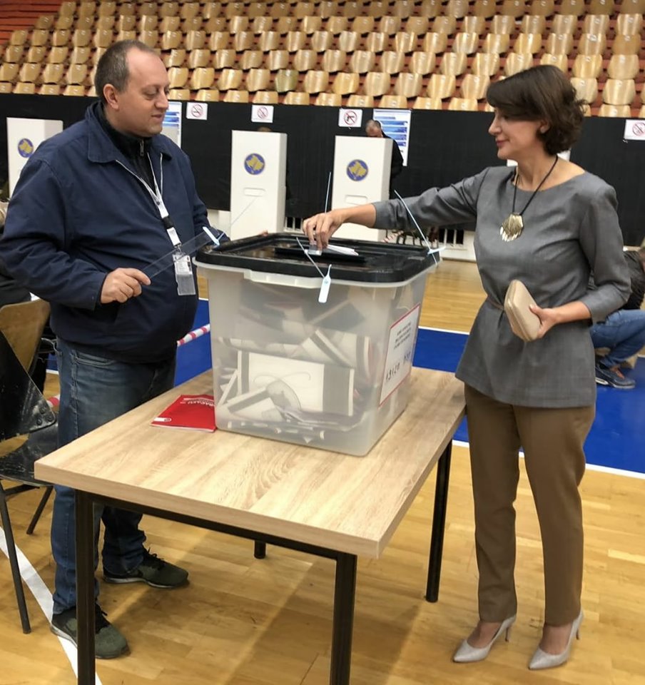 Ish-Presidentja Jahjaga bën zgjedhjen e saj: Vota e secilit prej jush vlen