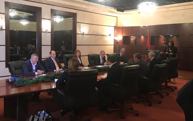 Nis mbledhja e KLP-së, a do i jepet sot “ok” ngritjes së SPAK?